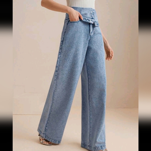 Pants - High-End Elegant Sophisticated Pleated Women's Trousers, Business Casual